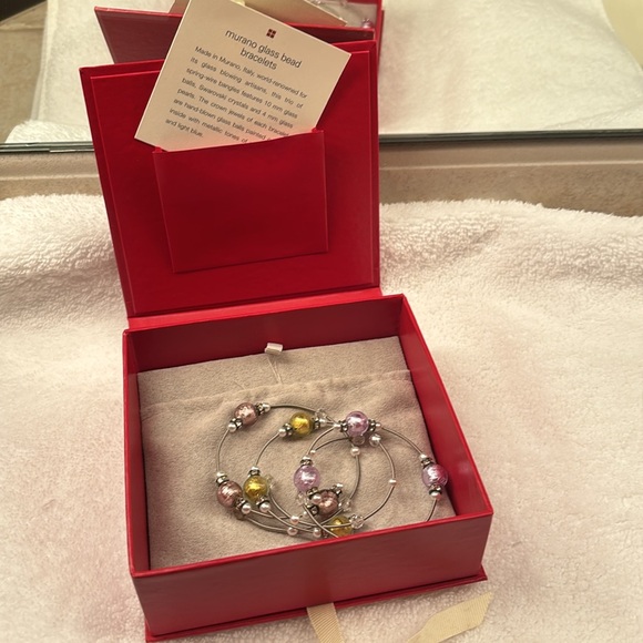 Murano Glass Bead Bracelets Red Envelope - Picture 2 of 4